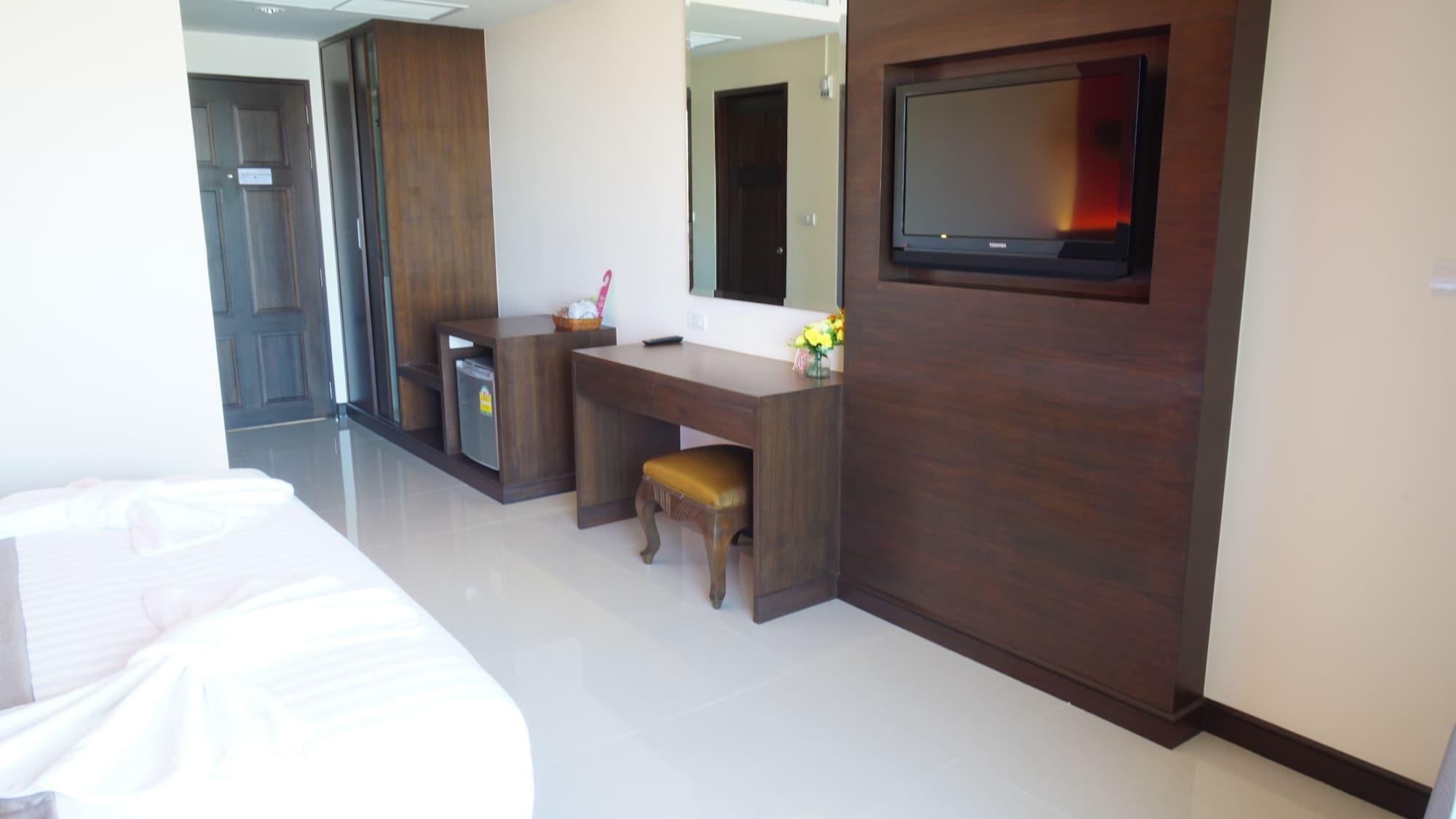 Visa Hotel Hua Hin - Sha Plus Екстер'єр фото