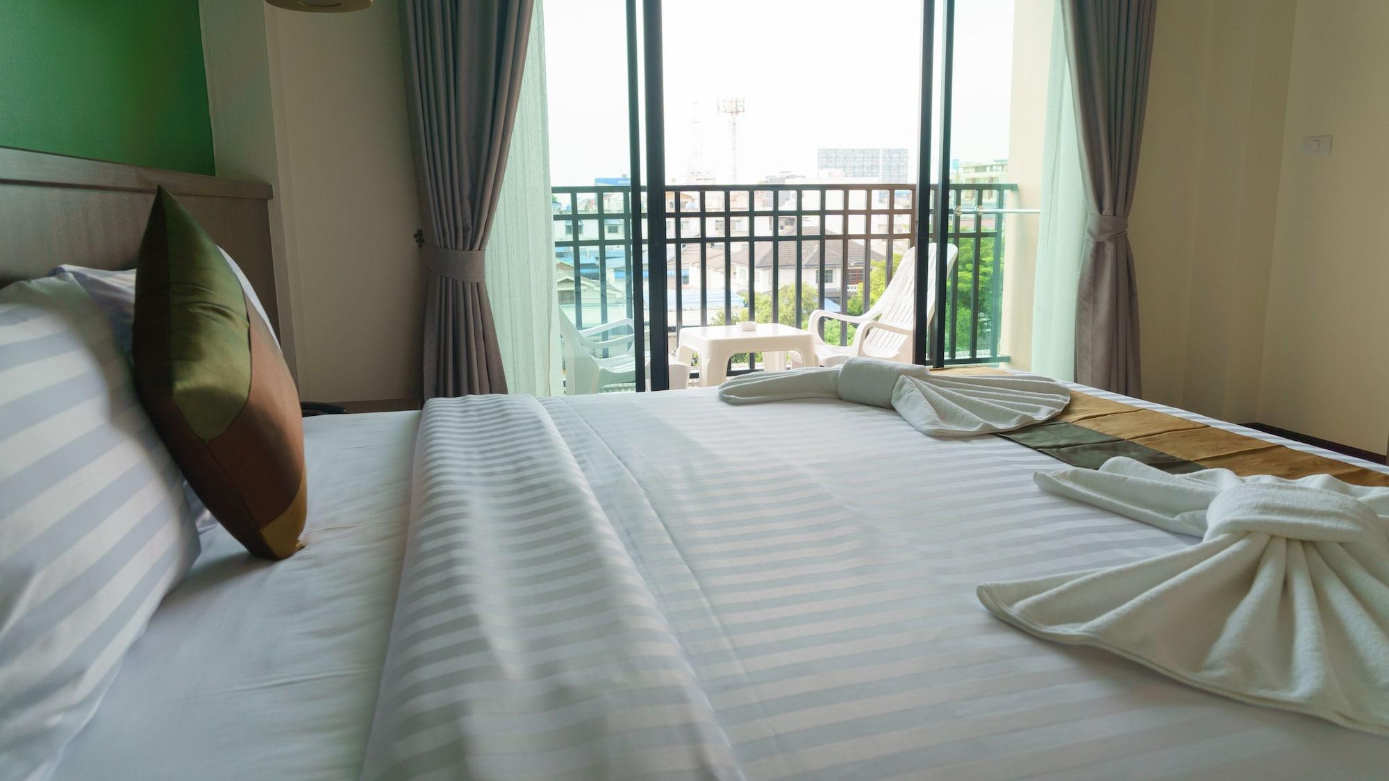 Visa Hotel Hua Hin - Sha Plus Екстер'єр фото