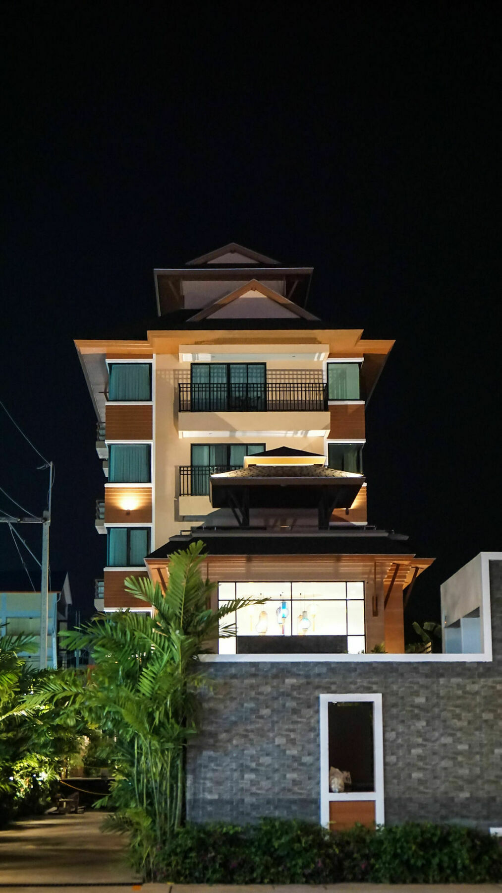 Visa Hotel Hua Hin - Sha Plus Екстер'єр фото