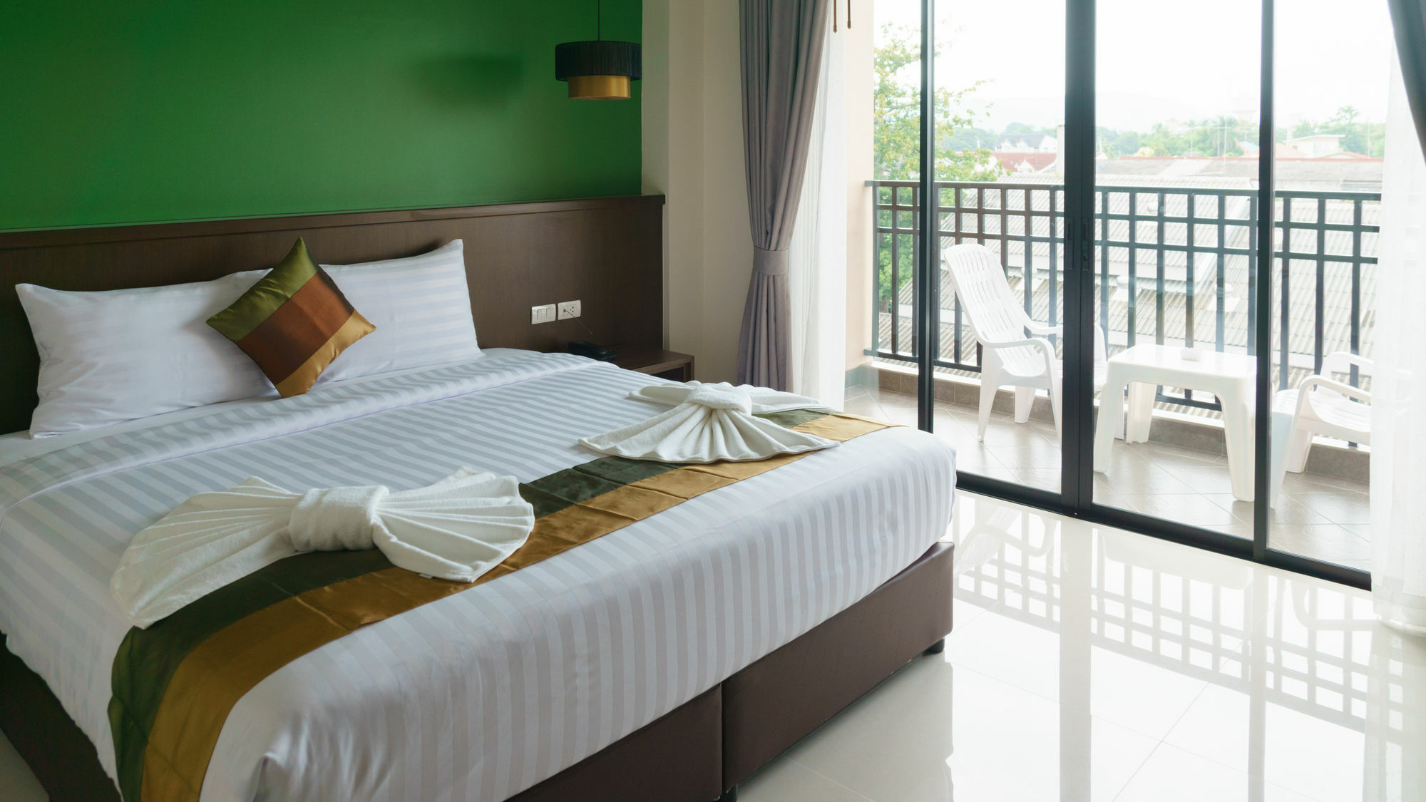 Visa Hotel Hua Hin - Sha Plus Екстер'єр фото